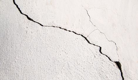 Structural cracks manchester